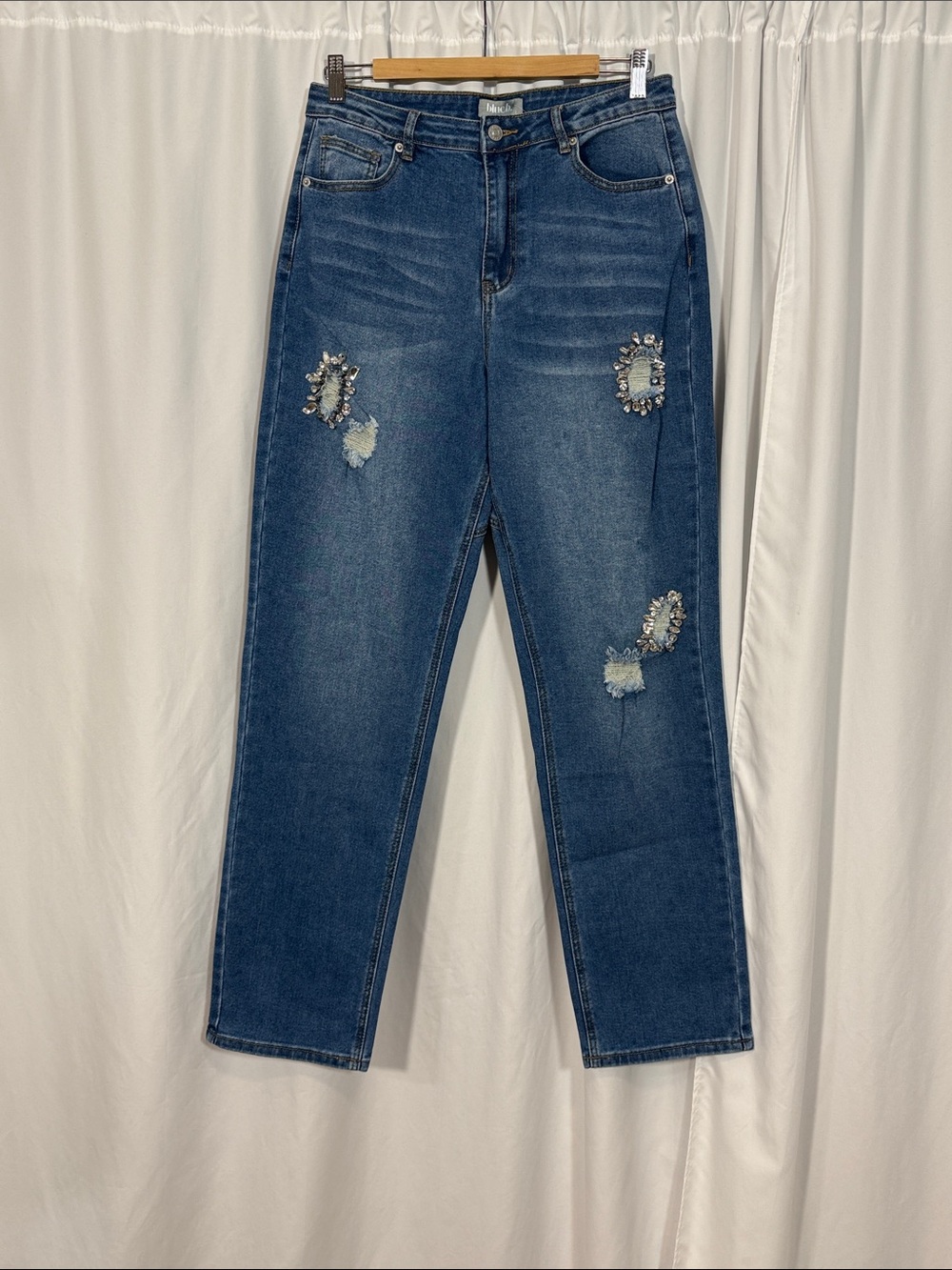 Jeans in Dark Blue with Embellished Distressed Patches
